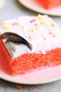 Rose Milk Cake: A Delicate Symphony of Floral Elegance