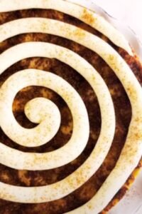 Cinnamon Roll Honeybun Cheesecake: The Ultimate Dessert Fusion